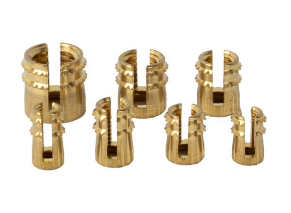 Insert à expansion de type L long avec deux couronnes d’ancrage pour plastiques thermodurcissables et thermoplastiques - Secam Fixation